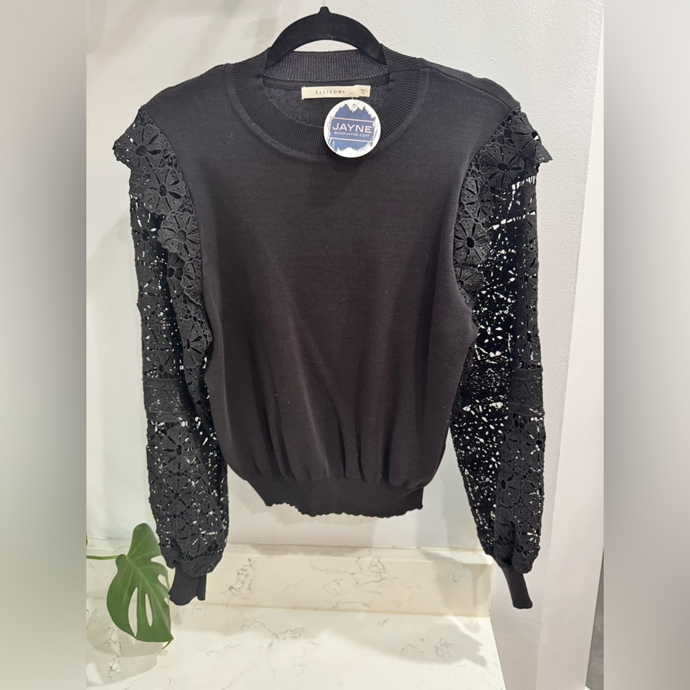 ELLISON Mock Neck Ruffled Long Sl Lace Top on Black NWT